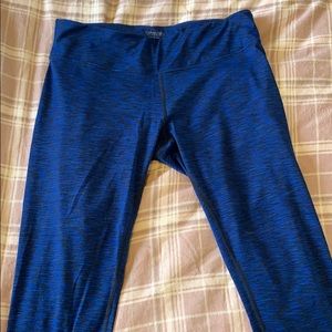 Large Calvin Klein Cropped Leggings